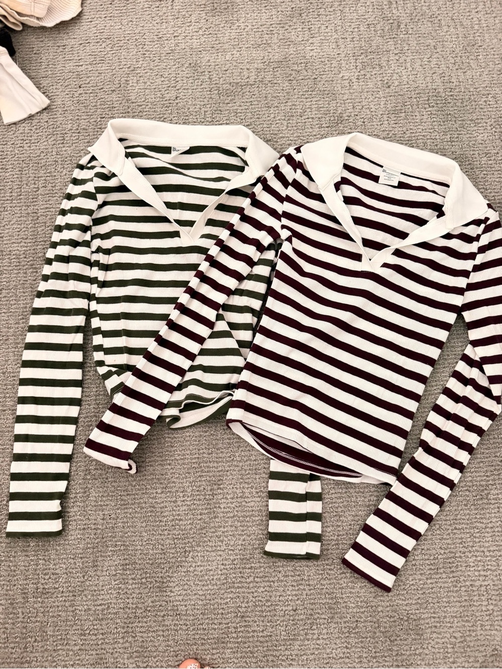 No Boundaries Striped V-Neck Long Sleeve Top - White & Burgundy / White & Olive